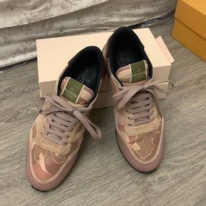Valentino pink leather sneakers size 41